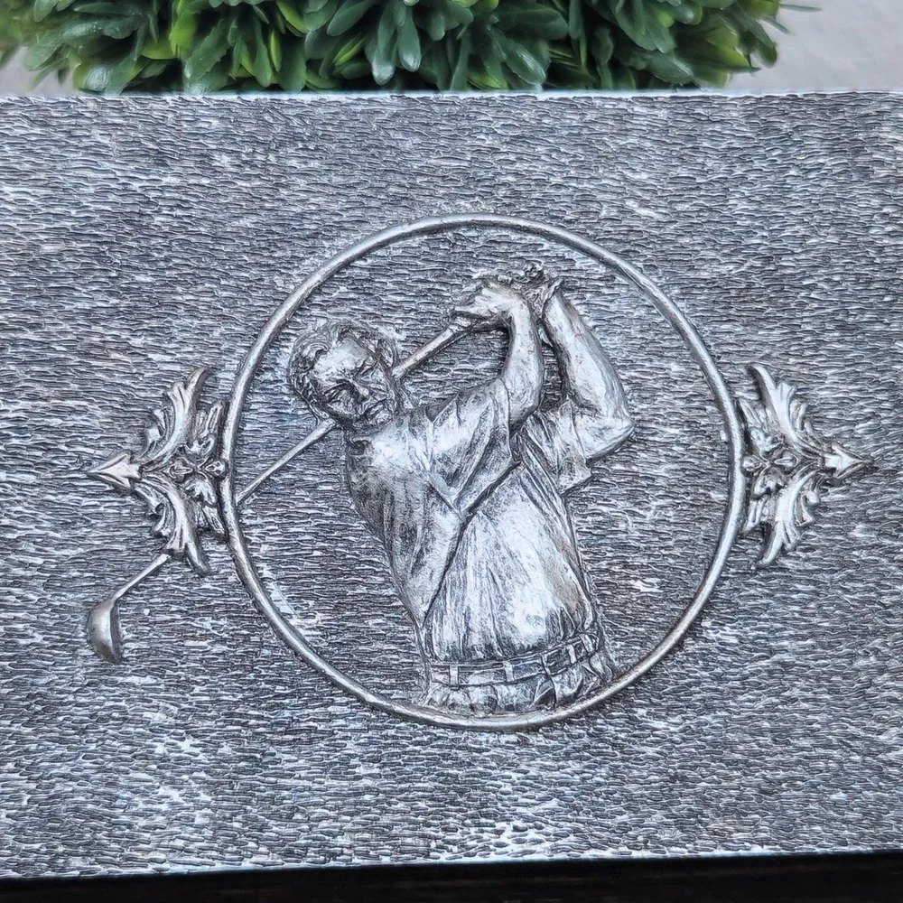 VTG 3D Golf Decorative Dresser/Desk/Trinket/Cigar Box 2003 CC Collectible